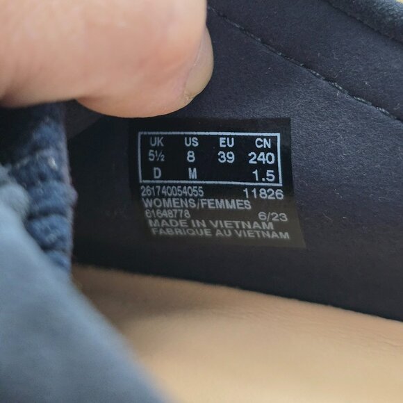 Clarks Originals | Wallabee Cup navy corduroy gumsole platform shoes | WMS 8 - Picture 7 of 11